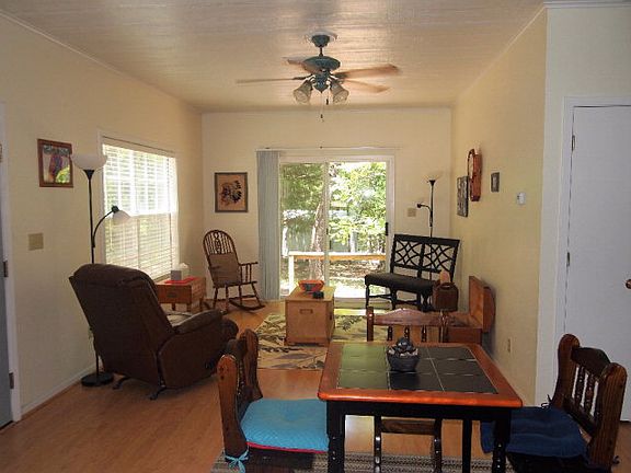 3rd image of 900 Hickory Hills Dr