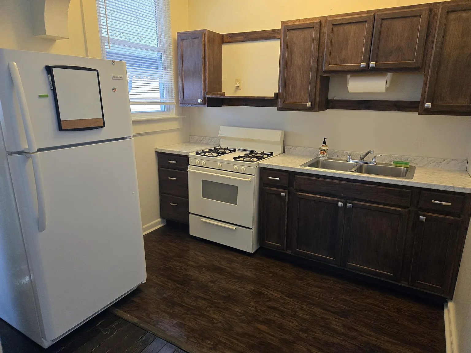 2 bed, $1,395 — Photo 4