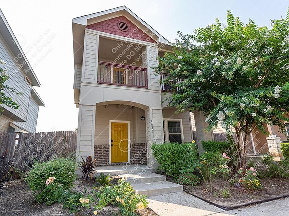 3rd image of 4623 Esper Ln #330