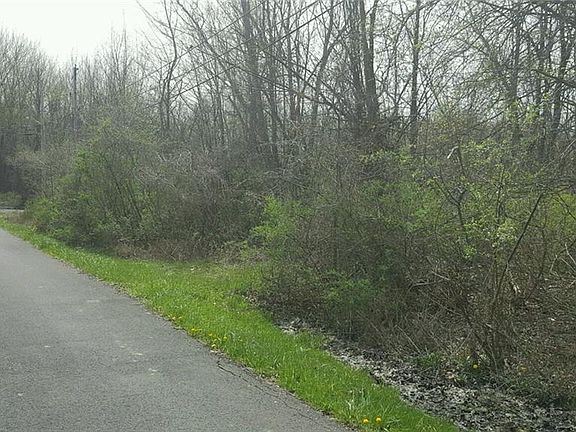 3rd image of Lakeview Ave