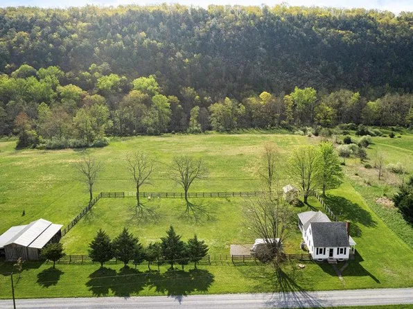 180 Great Plains Dr, Capon Bridge, WV 26711