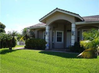 11300 NW 4th Ct, Plantation, FL 33325