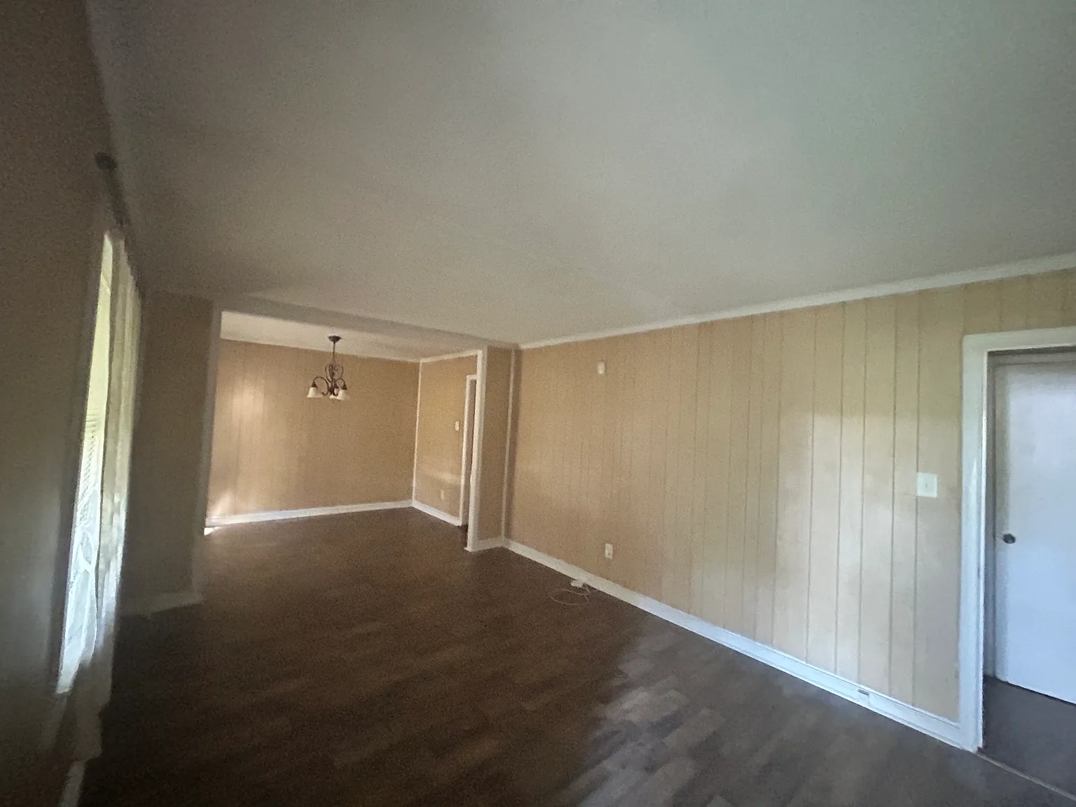 3 bed, 1456 sqft, $1,200 — Photo 2