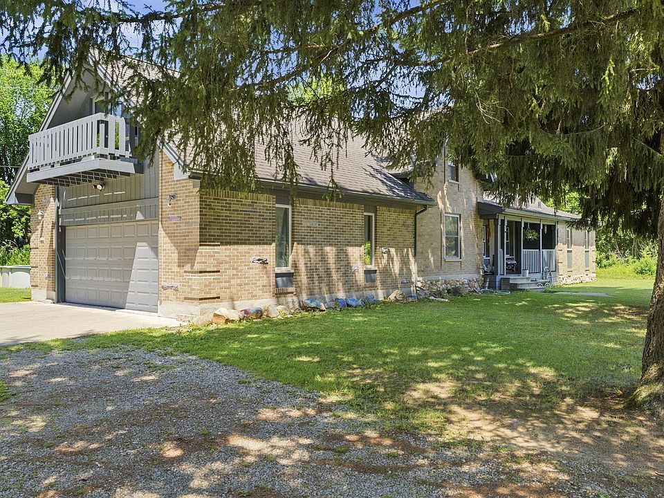 105 3rd St, photo 3