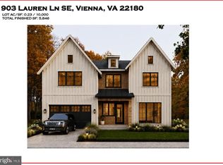 903 Lauren Ln SE, Vienna, VA 22180