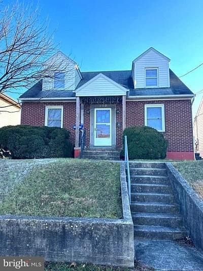 1st image of 108 N Cleveland Ave