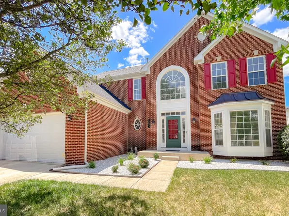 12053 Bayswater Ct, Waldorf, MD 20602