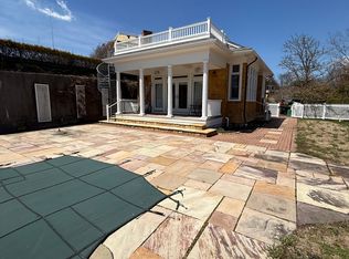 7 Ocean View Hwy, Westerly, RI 02891