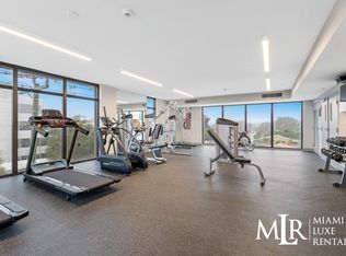 3900 NW 7th St #808, Miami, FL 33126