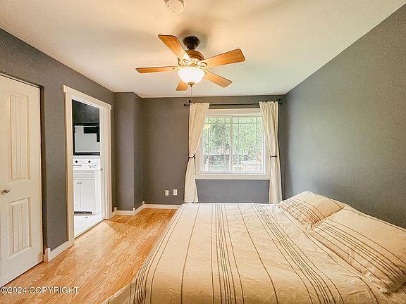 4th image of 17606 Laoana Cir