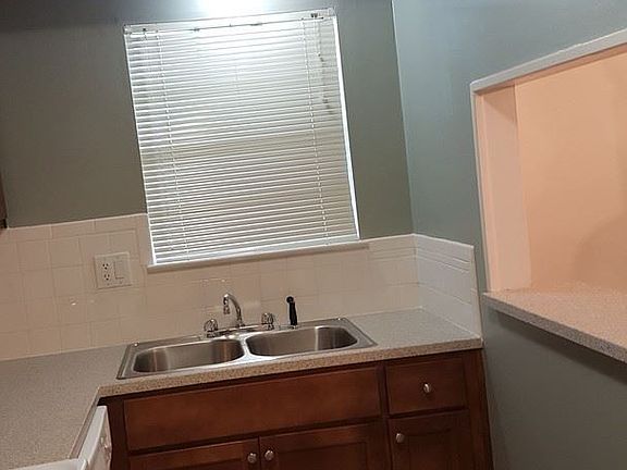 2nd image of 3125 Napoleon Ct #2914