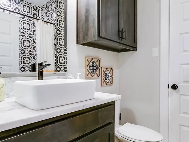 2303 W Beauregard Ave #B — Photo 25