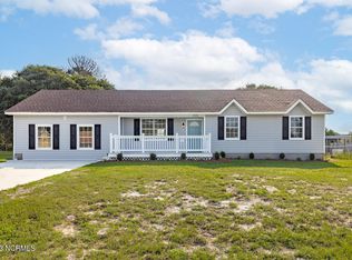 205 S Ginger Dr, Hubert, NC 28539