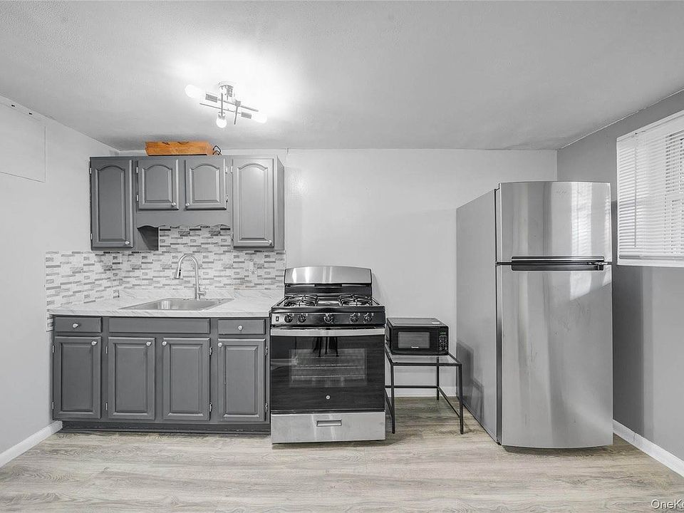 1st image of 1318 E 58th St #1