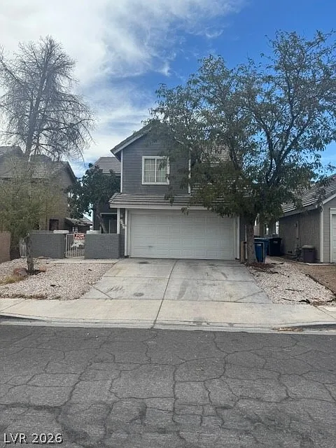 4 bed, 2.5 bath, 1788 sqft, $1,900 — Photo 1