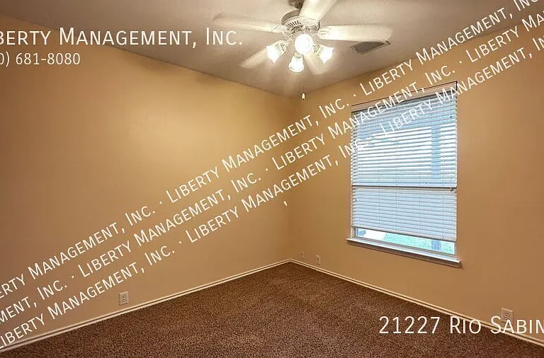21227 Rio Sabinal — Photo 14
