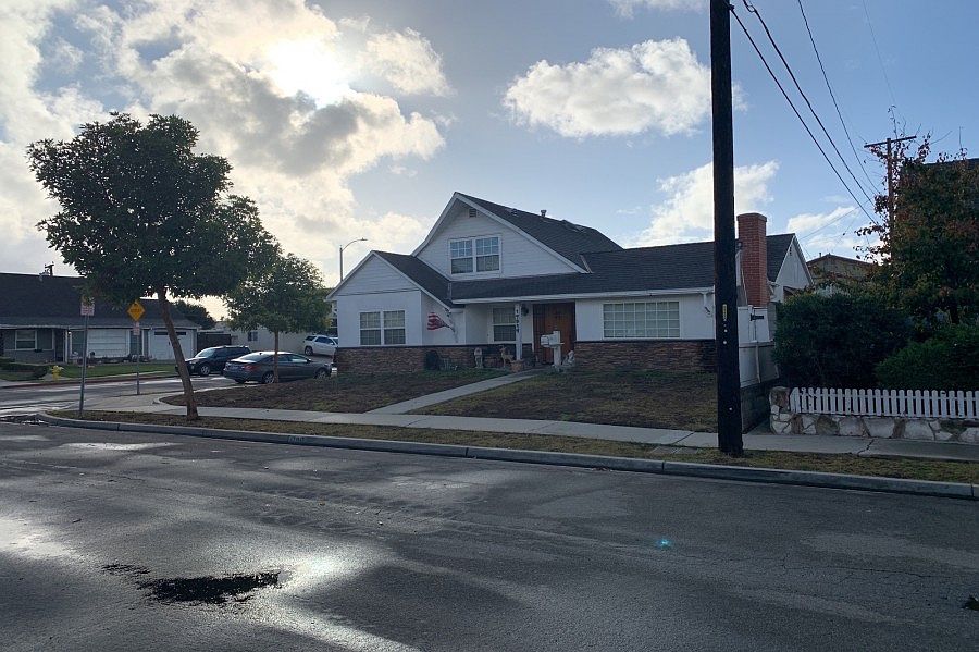 2nd image of 17917 Florwood Ave