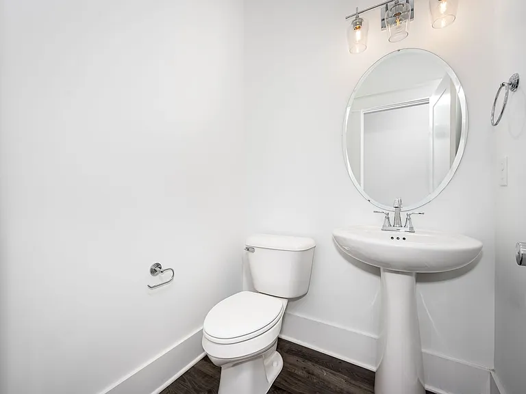 609 Lee St #B2 — Photo 9