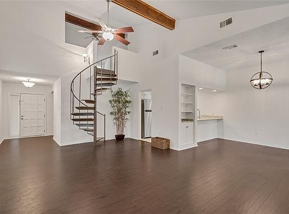 3rd image of 640 Tete Lours Dr APT 26