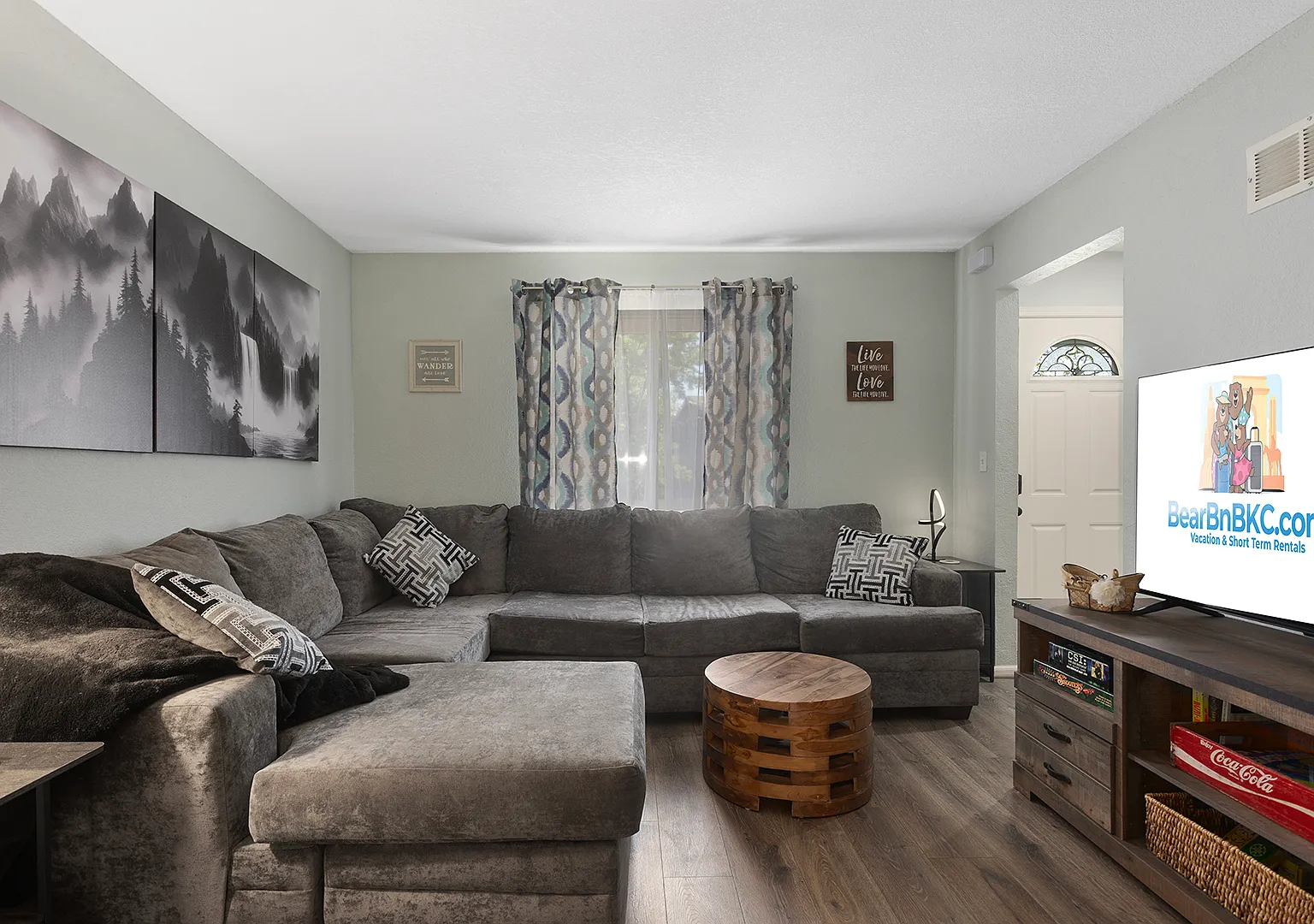 Lakeview Dr, Grandview — Photo 1