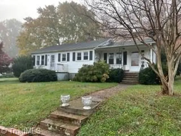 158 Carroll Ave, Denton, NC 27239