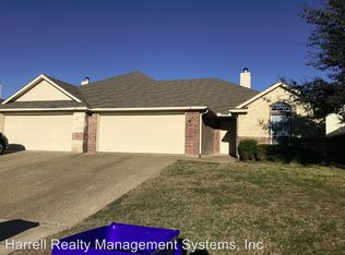 409B Chapel Trail Cir, Waco, TX 76712
