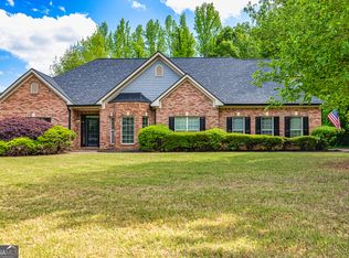 60 Fischer Trce, Newnan, GA 30265