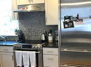 92A Pinckney St APT 7, Boston, MA 02114