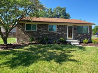 44144 Saltz Rd, Canton, MI 48187