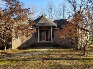 20491 Genito Rd, Amelia Court House, VA 23002