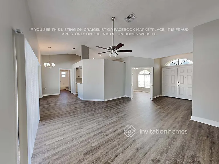 2330 Tioga Dr — Photo 3