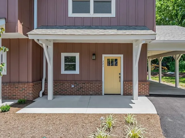 261 N Church St, Marion, VA 24354