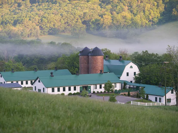 13 Old Dairy Rd #Hot, Hot Springs, VA 24445