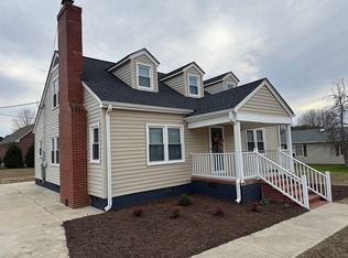 1303 Satterfield Dr, Emporia, VA 23847