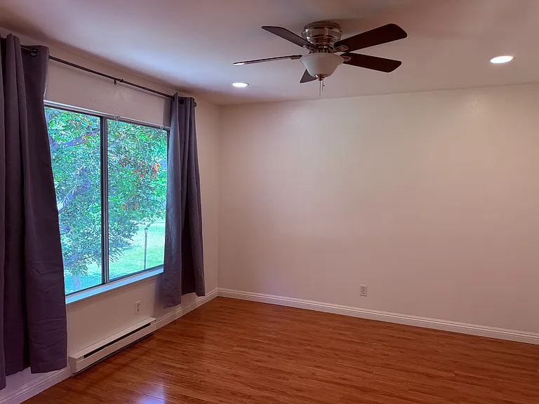7061 Fulton Way — Photo 12