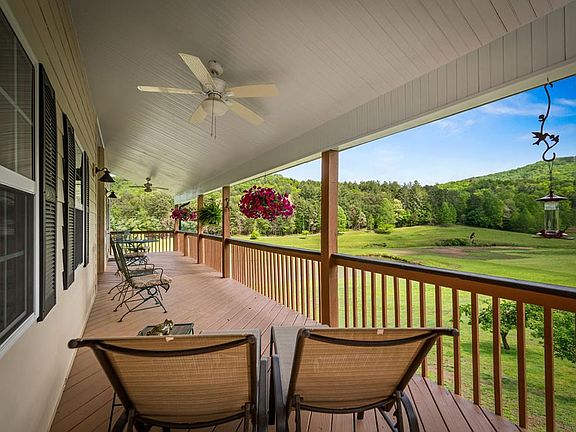 54th image of 270 Ausburn Rd