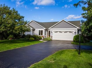 7766 Roder Pkwy, Ontario, NY 14519