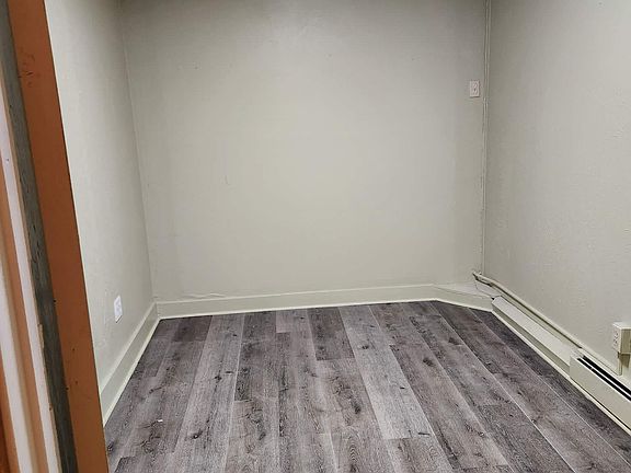 4th image of 505 National Ave