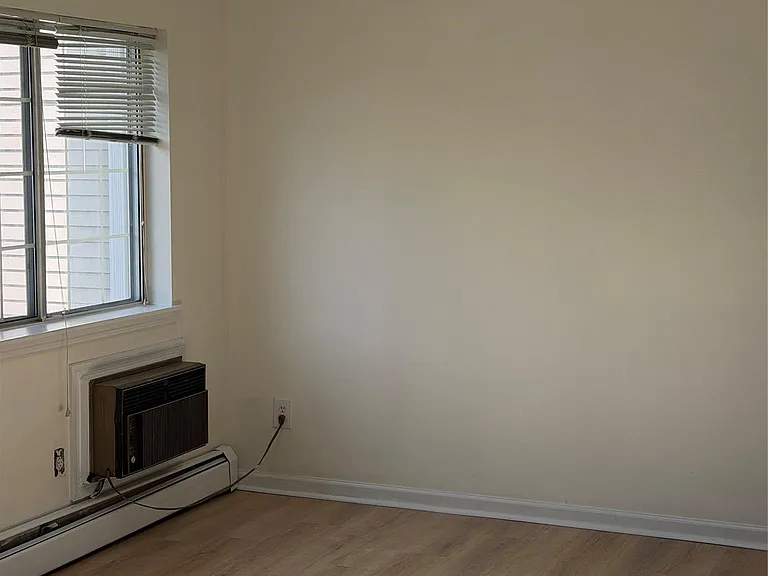 115 Green Meadows Way — Photo 5