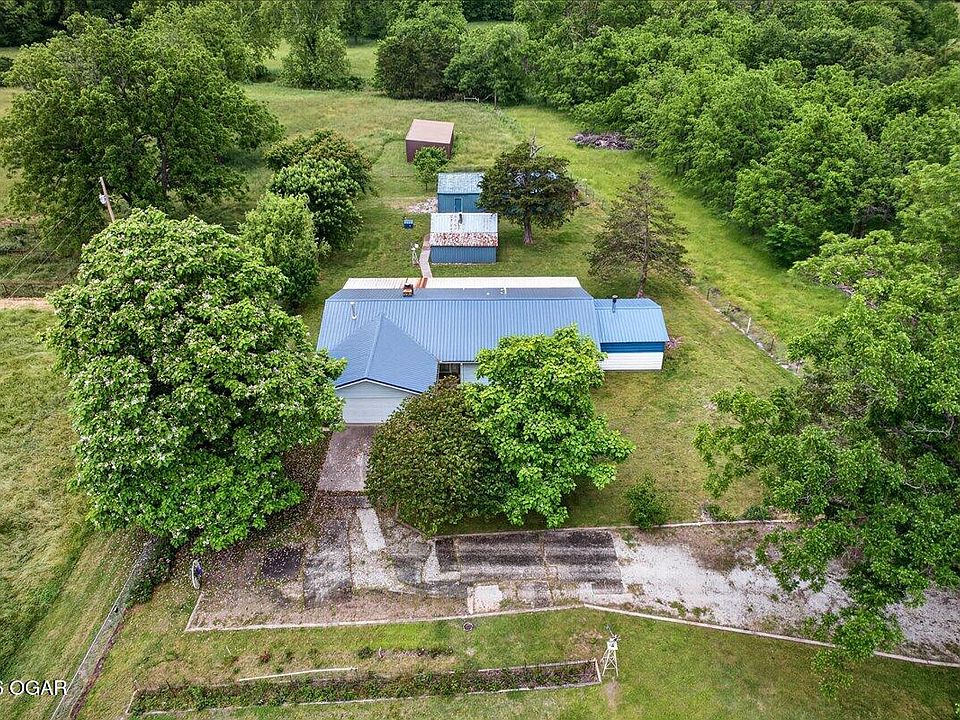 1st image of 336 Wills Ln