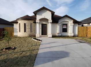 630 Sam Bratton, Laredo, TX 78046