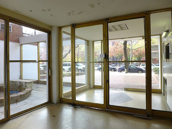 2nd image of 315 Ocean Pkwy APT 5D