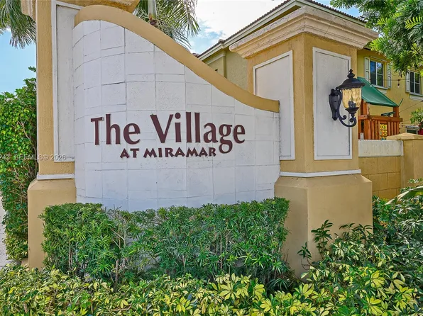 1810 SW 91st Ave, Miramar, FL 33025