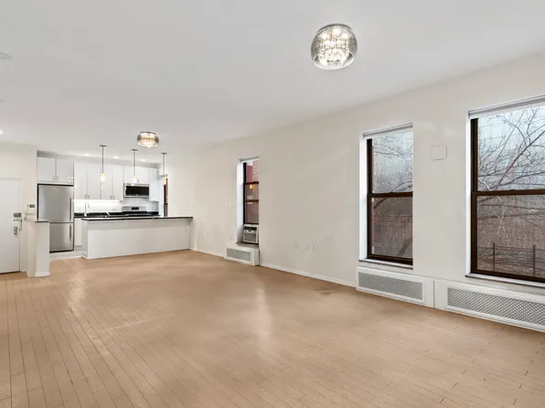 175 Columbus Avenue image 1 of 7