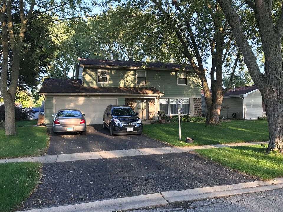 2nd image of 8119 Catawba Ln