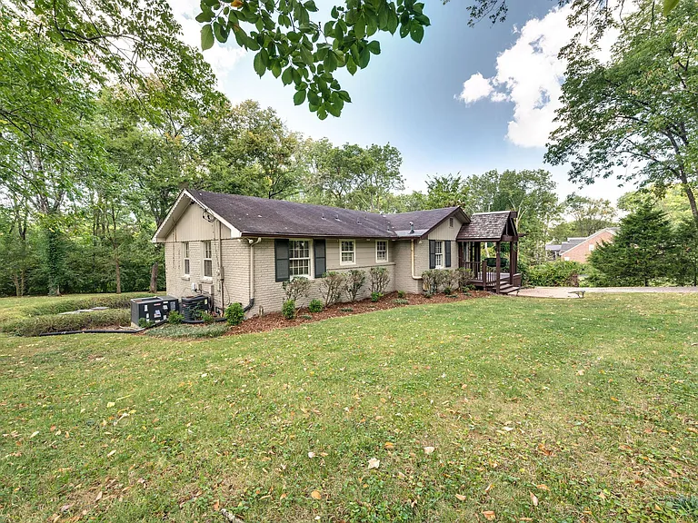 3529 Trimble Rd — Photo 5
