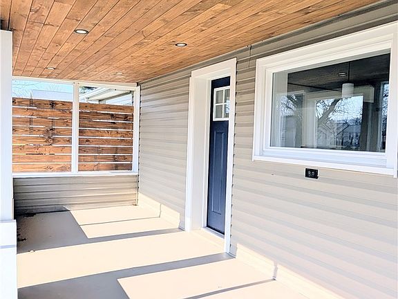 3rd image of 317 N Maple St