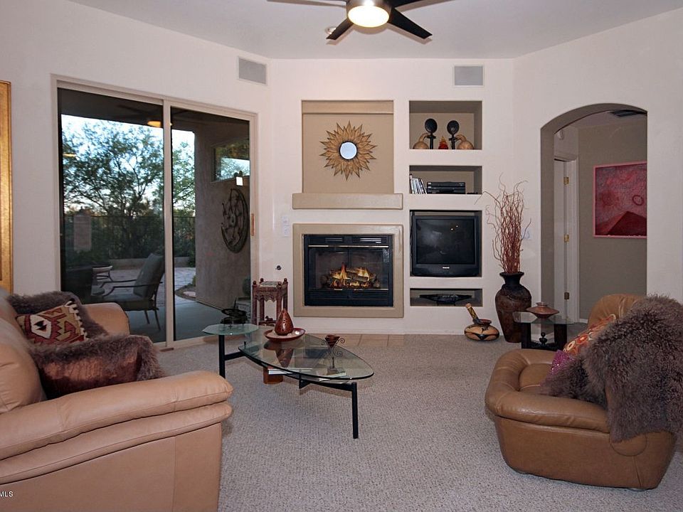 1st image of 150 E Camino Lomas