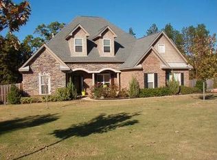 163 Brookwood Dr, Wetumpka, AL 36093