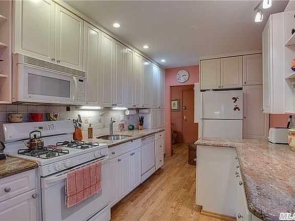 4th image of 214-33 24th Ave Unit 5G
